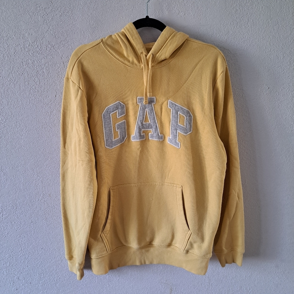 Men's Yellow GAP hoodie